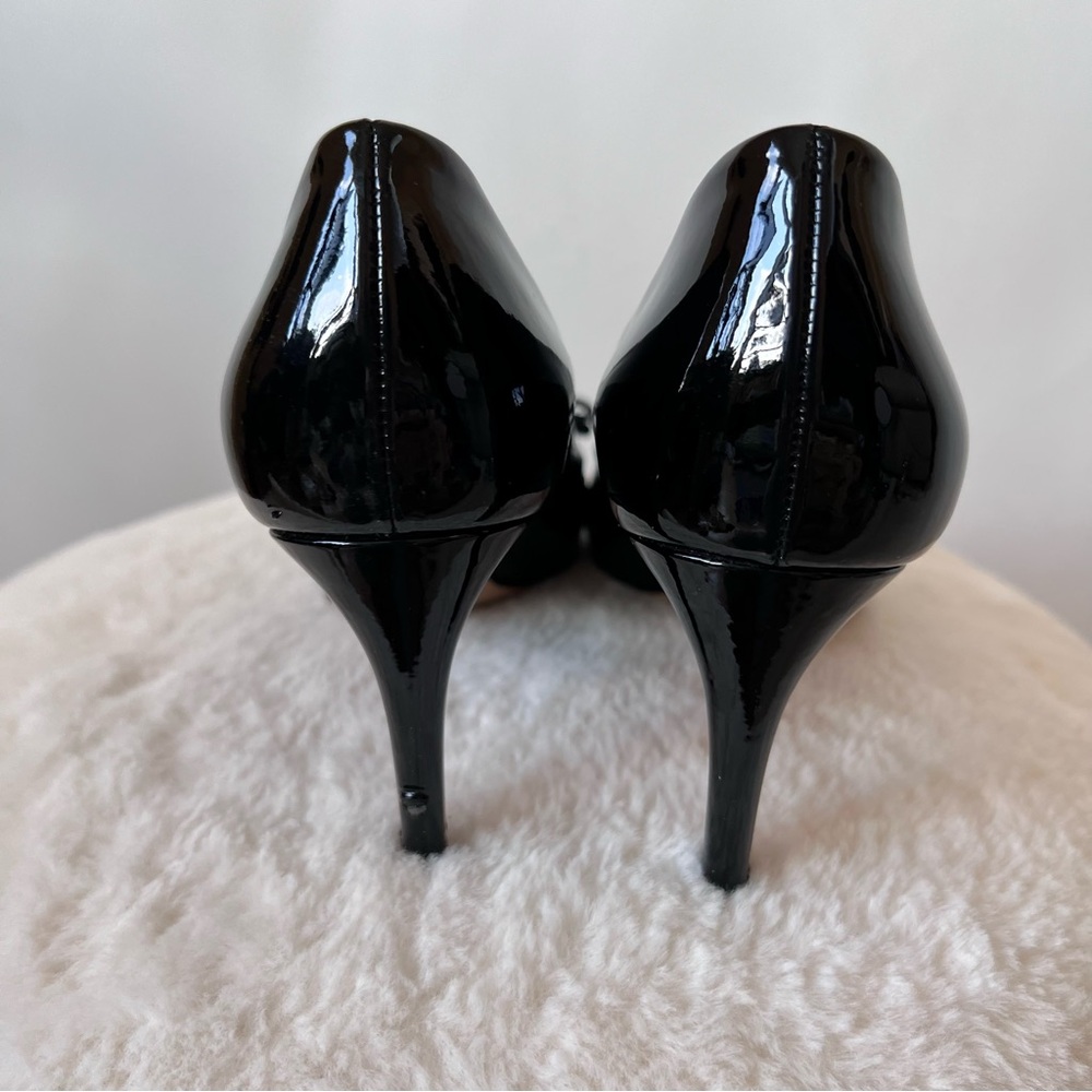 Salvatore Ferragamo Black High Heel Pumps size 6 - Picture 9 of 16